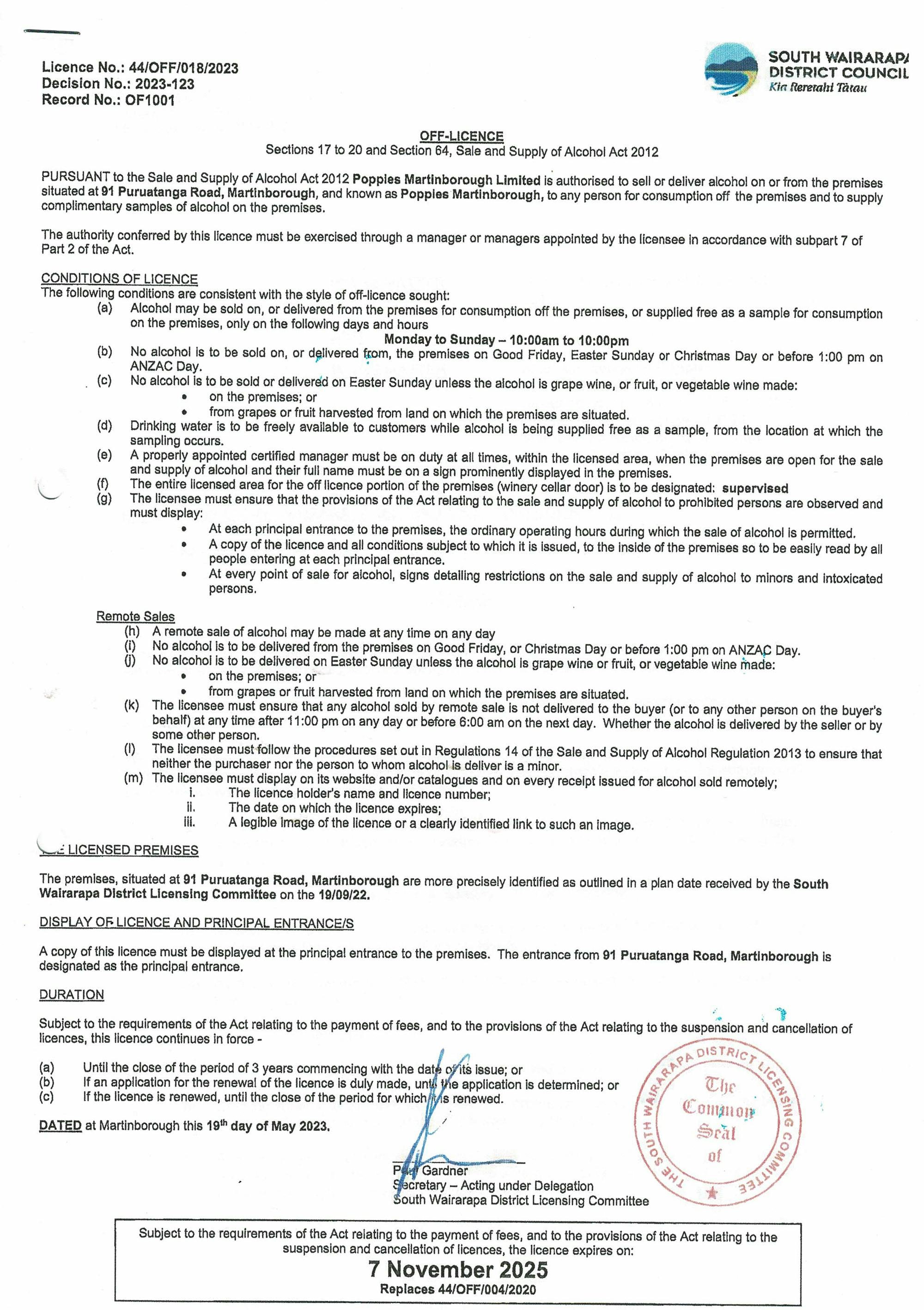 Poppies Martinborough Off Licence